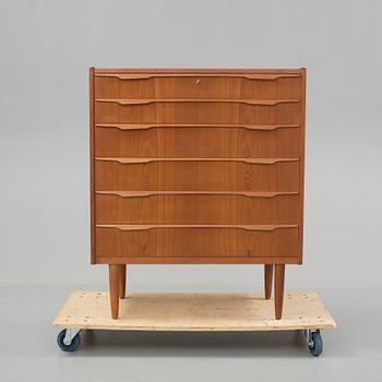 A danish teak chest of drawers from the middle of the 20th century.
