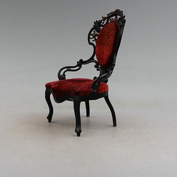 KARMFÅTÖLJ, 1800-talets andra hälft.