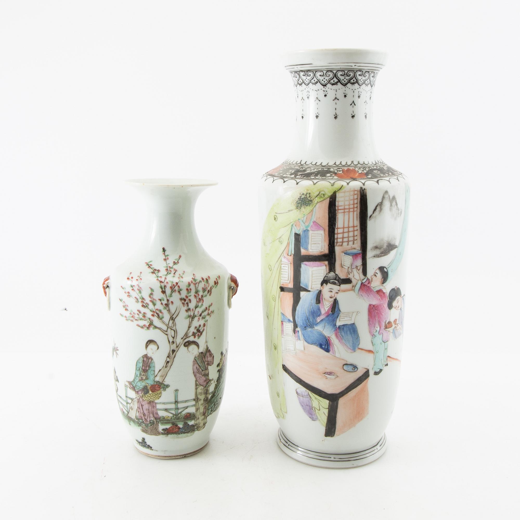 Vases 2 pcs China 20th century porcelain.