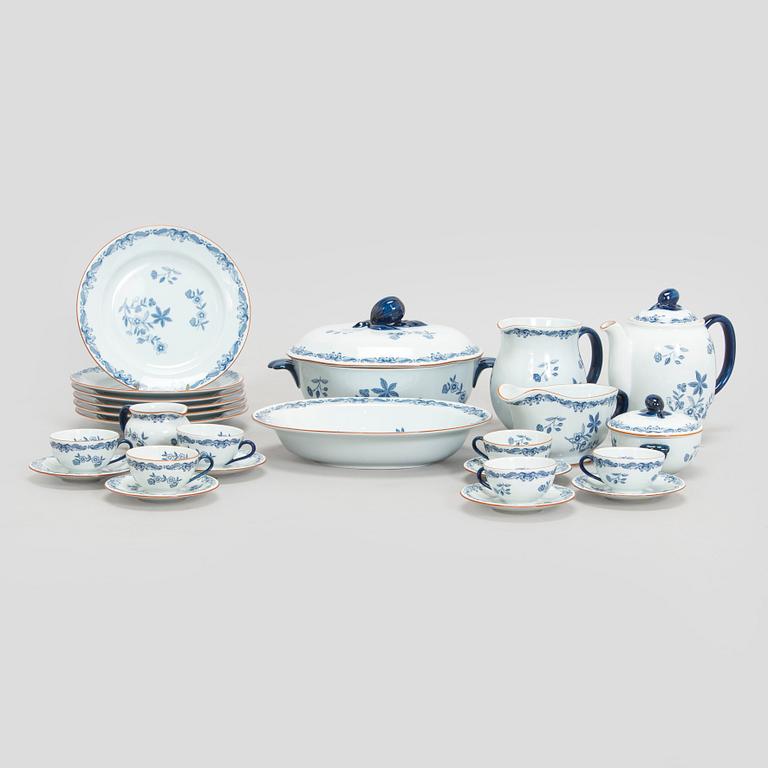 A 19-piece 'Ostindia' tableware set, Rörstrand, Sweden.