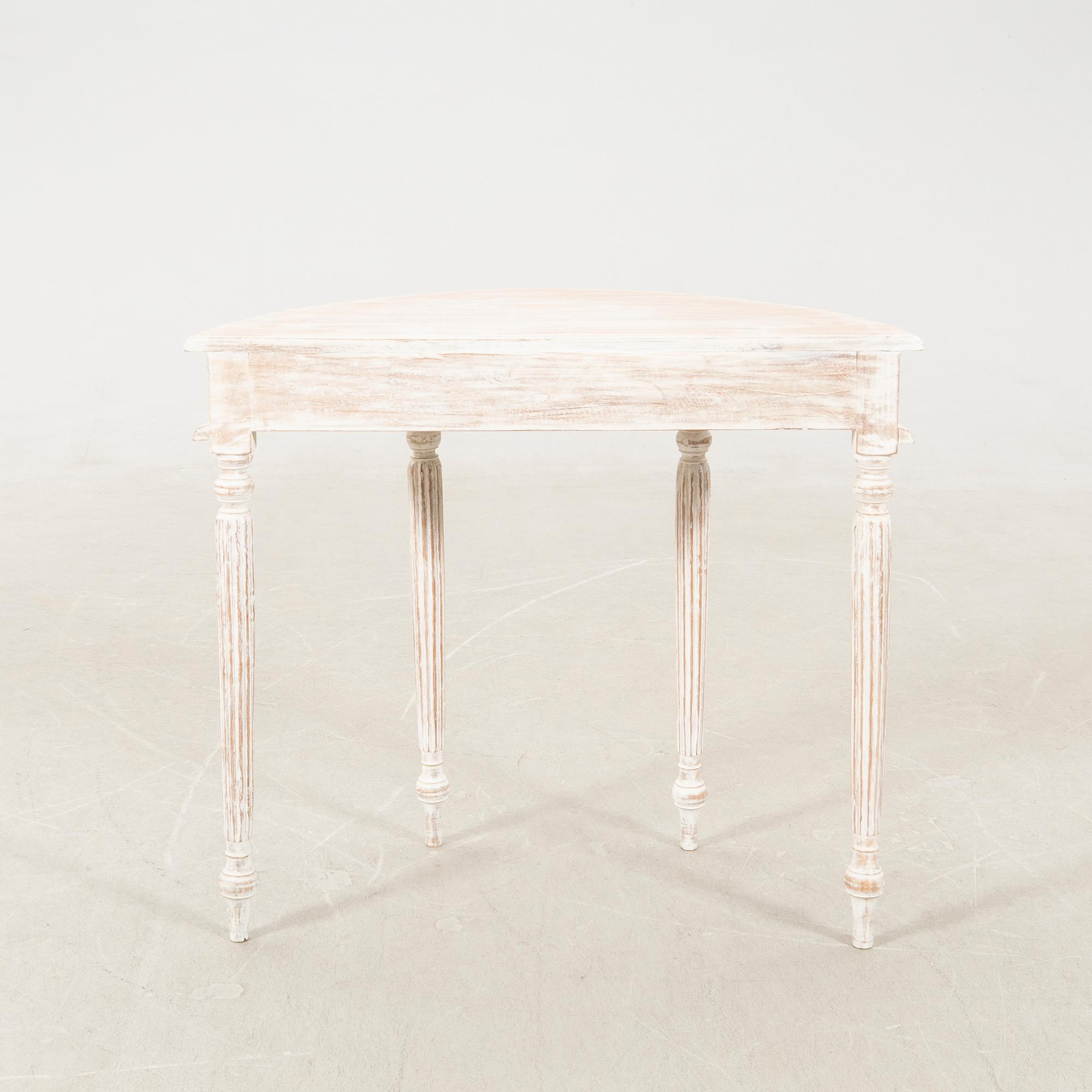 Console table, Louis XVI style, modern manufacture.