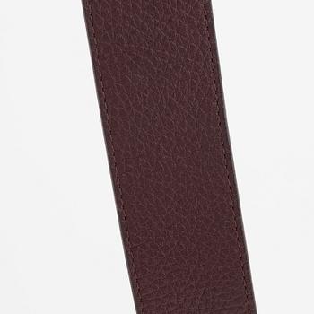 Louis Vuitton, a reversible leather 'LV Initiales' belt, size 100, 2015.