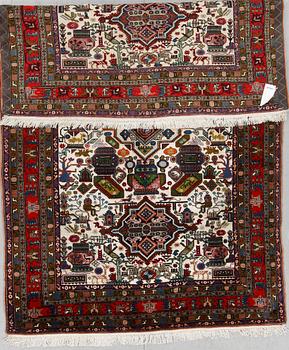 MATTA, old, orientalisk, figural, delvis silke, 
ca 210x131.
