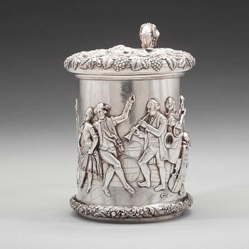 A Swedish 19th century parcel-gilt tankard, mark of Gustaf Folcker, Stockholm 1847.