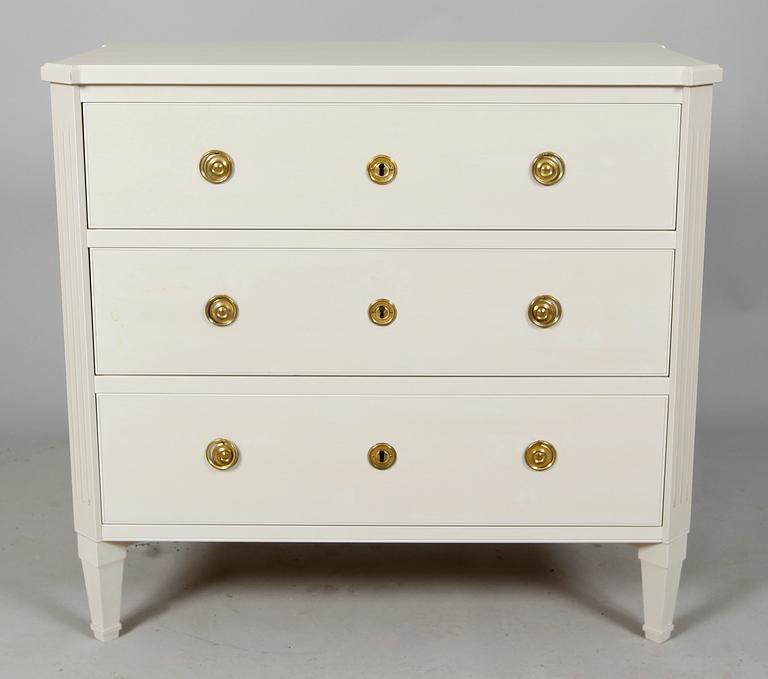 BYRÅ, gustaviansk stil, Ikeas 1700-tals serie.