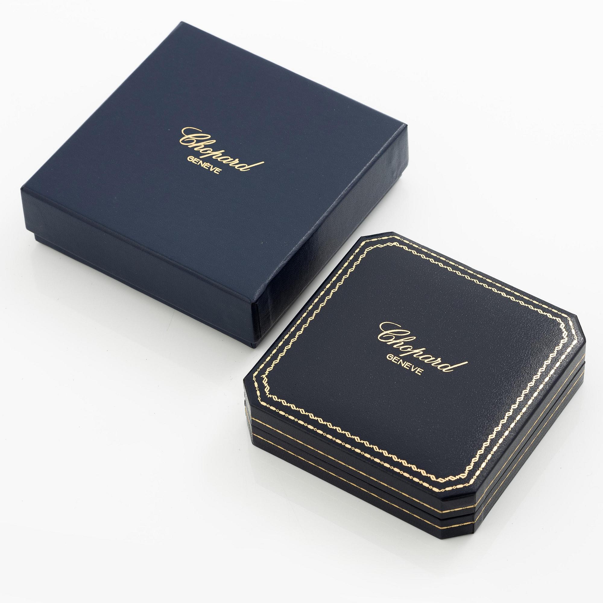 Chopard armband med berlocker 18K guld med runda briljantslipade diamanter.