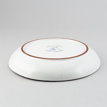 Stig Lindberg, an erathenware dish, Gustavsberg Studio, 1954.