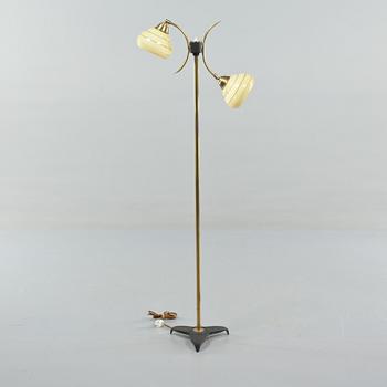 GOLVLAMPA, 1900-talets mitt.