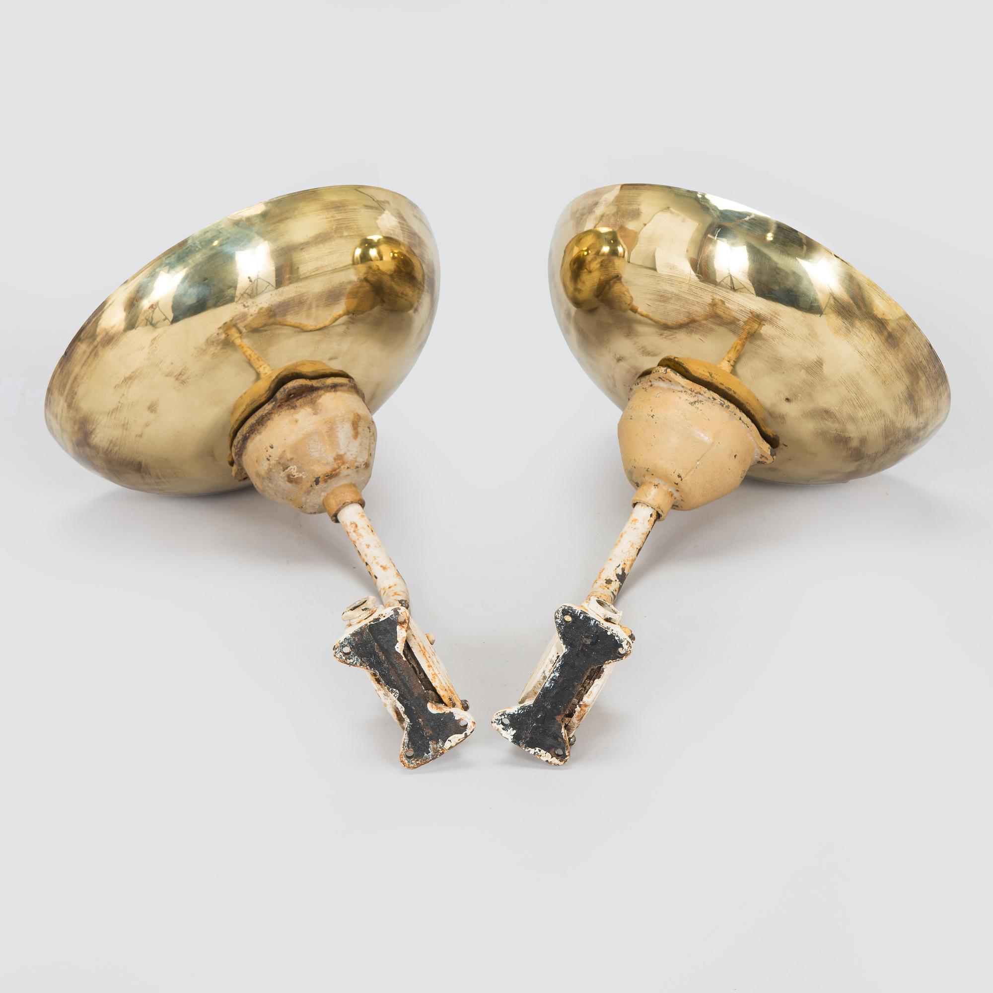 Paavo Tynell, seinä- / ulkovalaisinpari, malli 7308, Taito / Idman, 1930-luku.