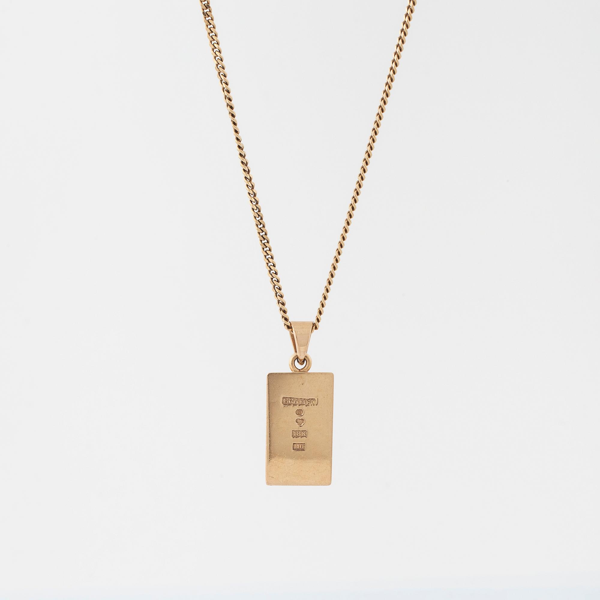 A pendant by Gramens Guldsmide, Onsala.