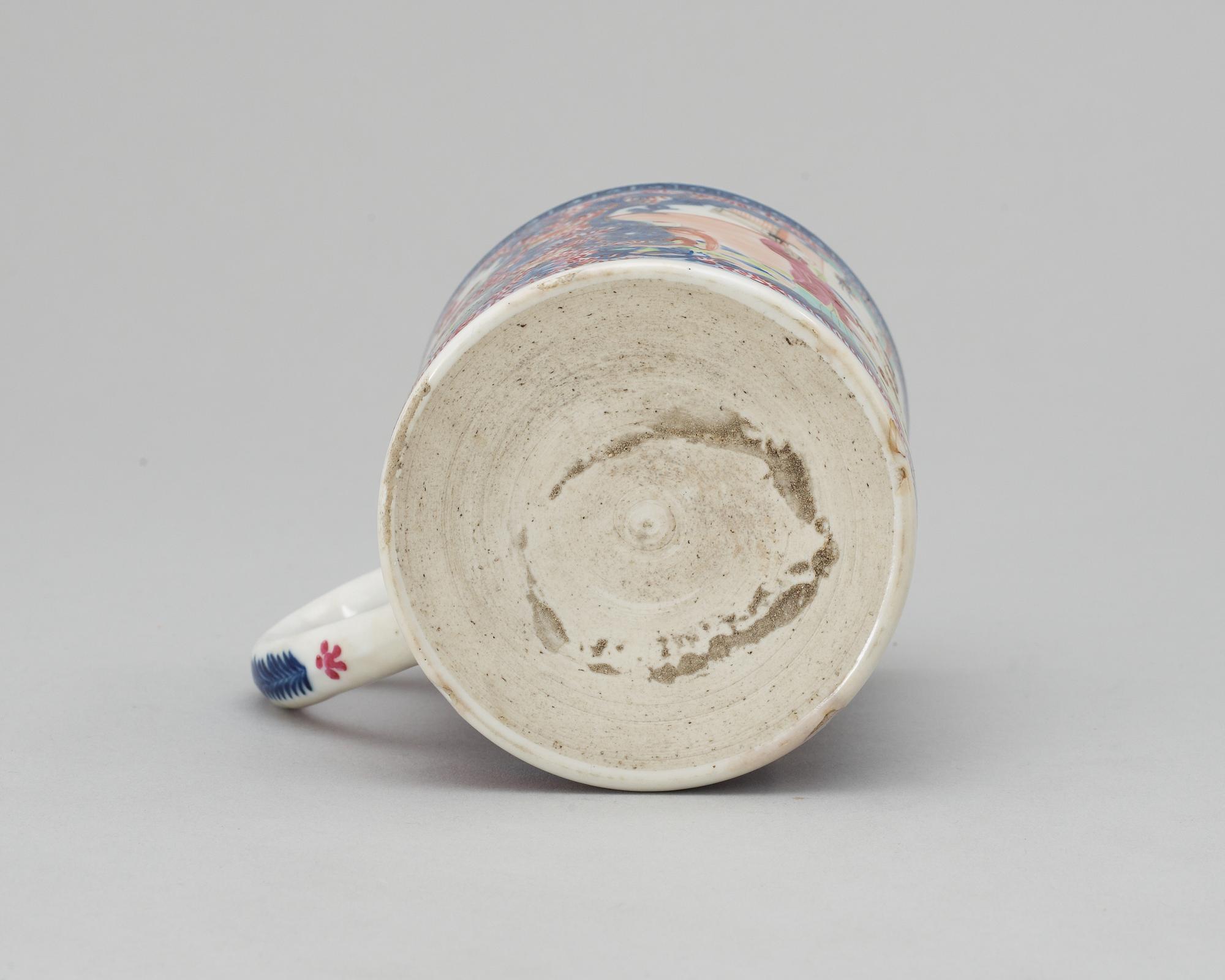 MUGG, porslin. Qing dynastin. Qianlong (1736-95).