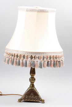 BORDSARMATUR, metall.