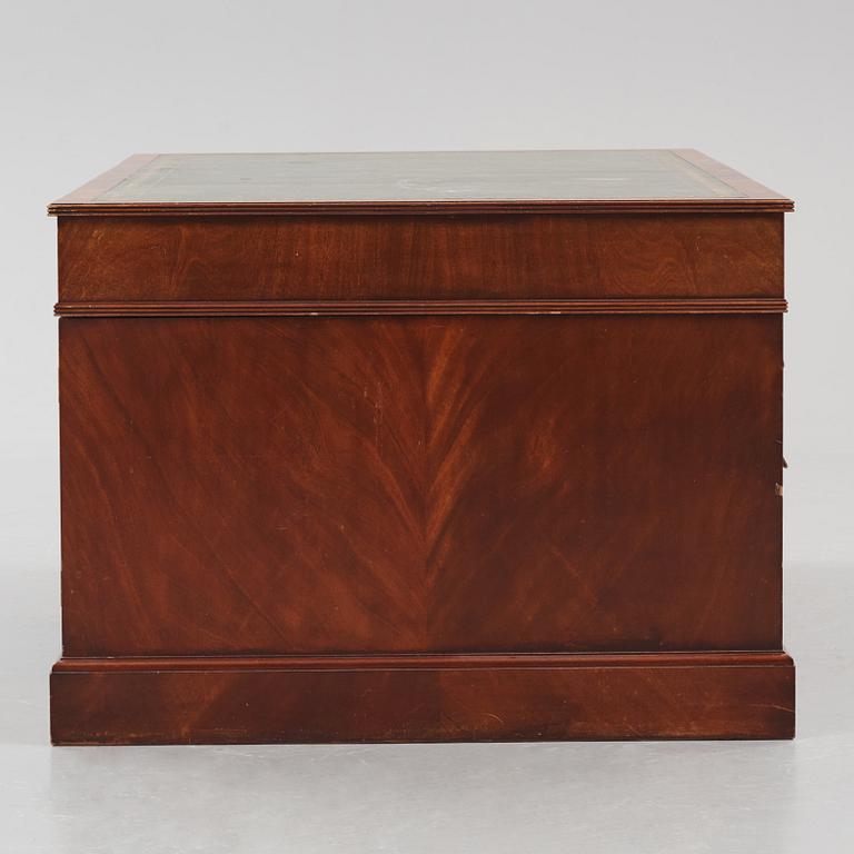 Desk, 19th/20th century.