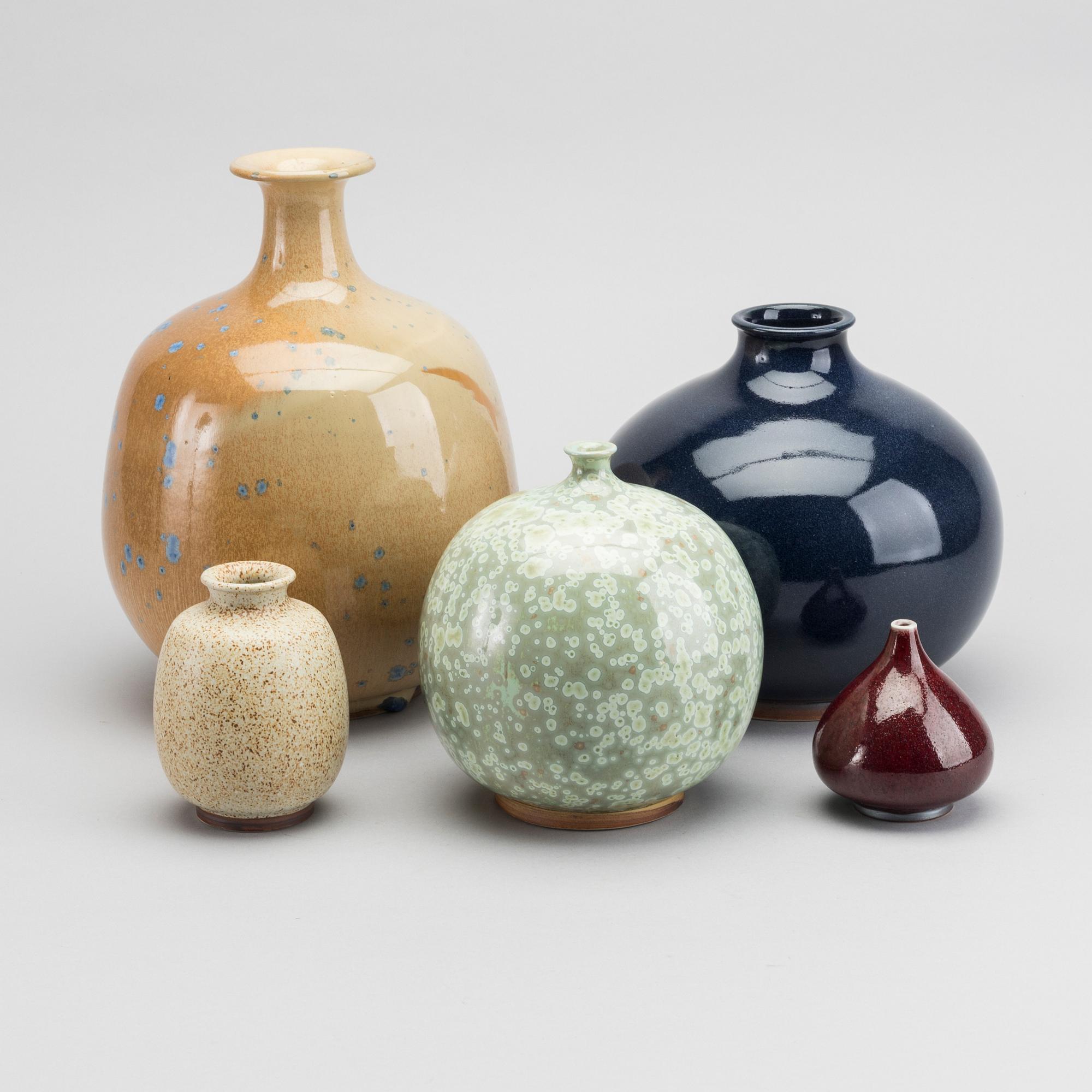 SVEN HOFVERBERG, 5 pcs ceramics. - Bukowskis