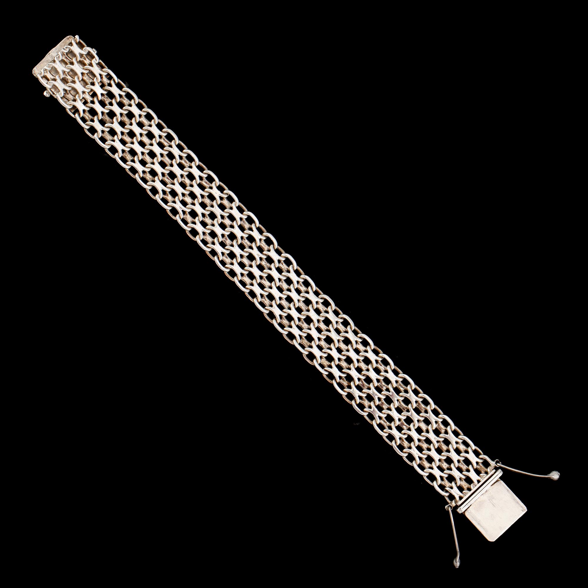 ARMBAND, silver, J&A, 1973. Vikt ca 34 gram.