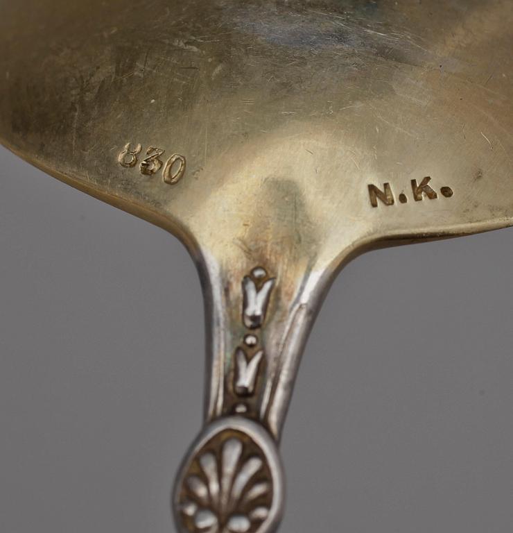 PARTI BESTICK, silver, flertal tillverkare, mest Sverige, 1800-1900-tal. Tot vikt ca 750 gram.