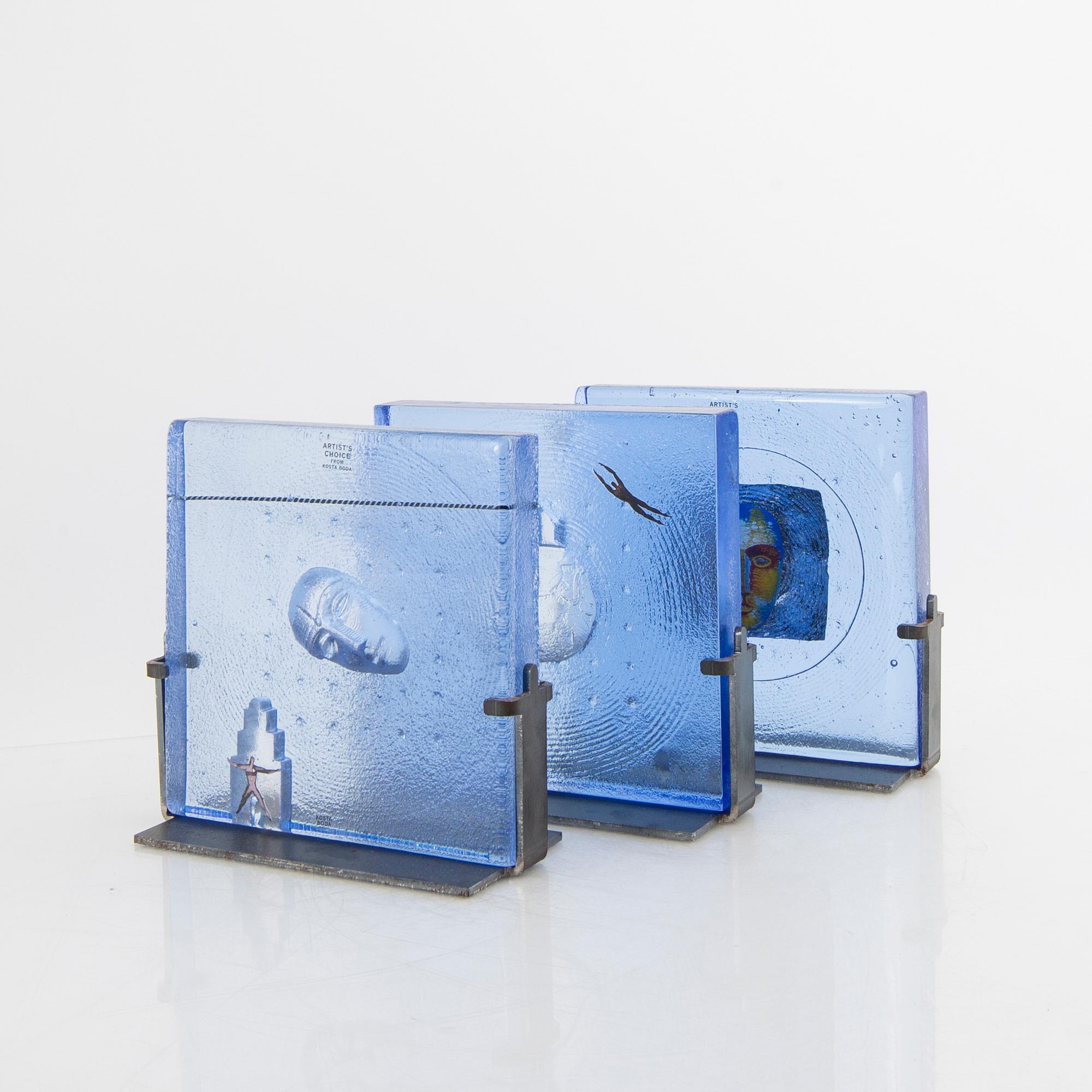 Bertil Vallien, skulpturer 3 st signerade Kosta Boda.