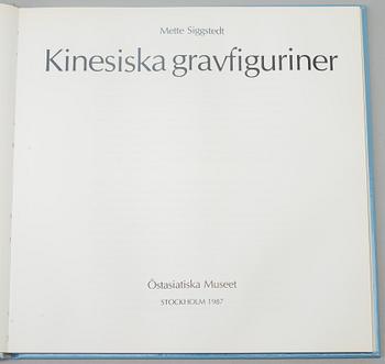 10 books on chinese and japanese works of art.