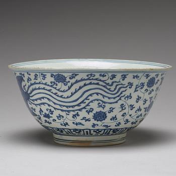 A large blue and white bowl, Ming dynasty with Jiajing mark and period (1522-1566).