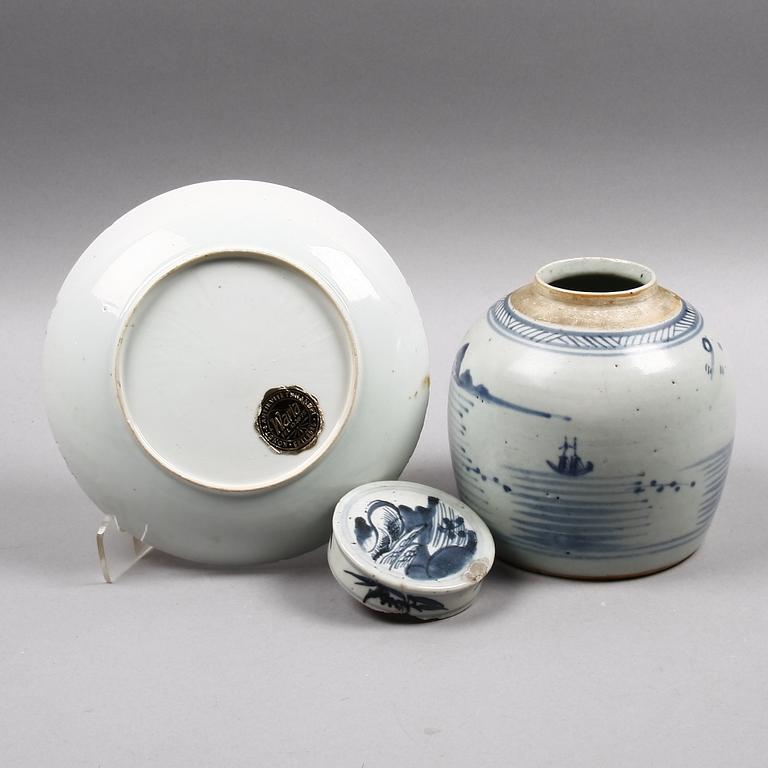 BOJAN SAMT FAT, porslin, Kina 1700-1800-tal.