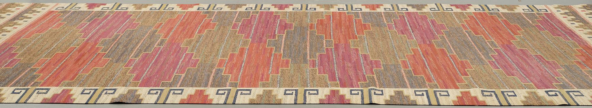 Märta Måås-Fjetterström, A CARPET, "Bruna heden", flat weave, ca 451,5 x 317 cm, signed MMF.
