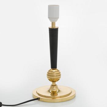 Harald Notini, A 1930s table lamp model 15007.