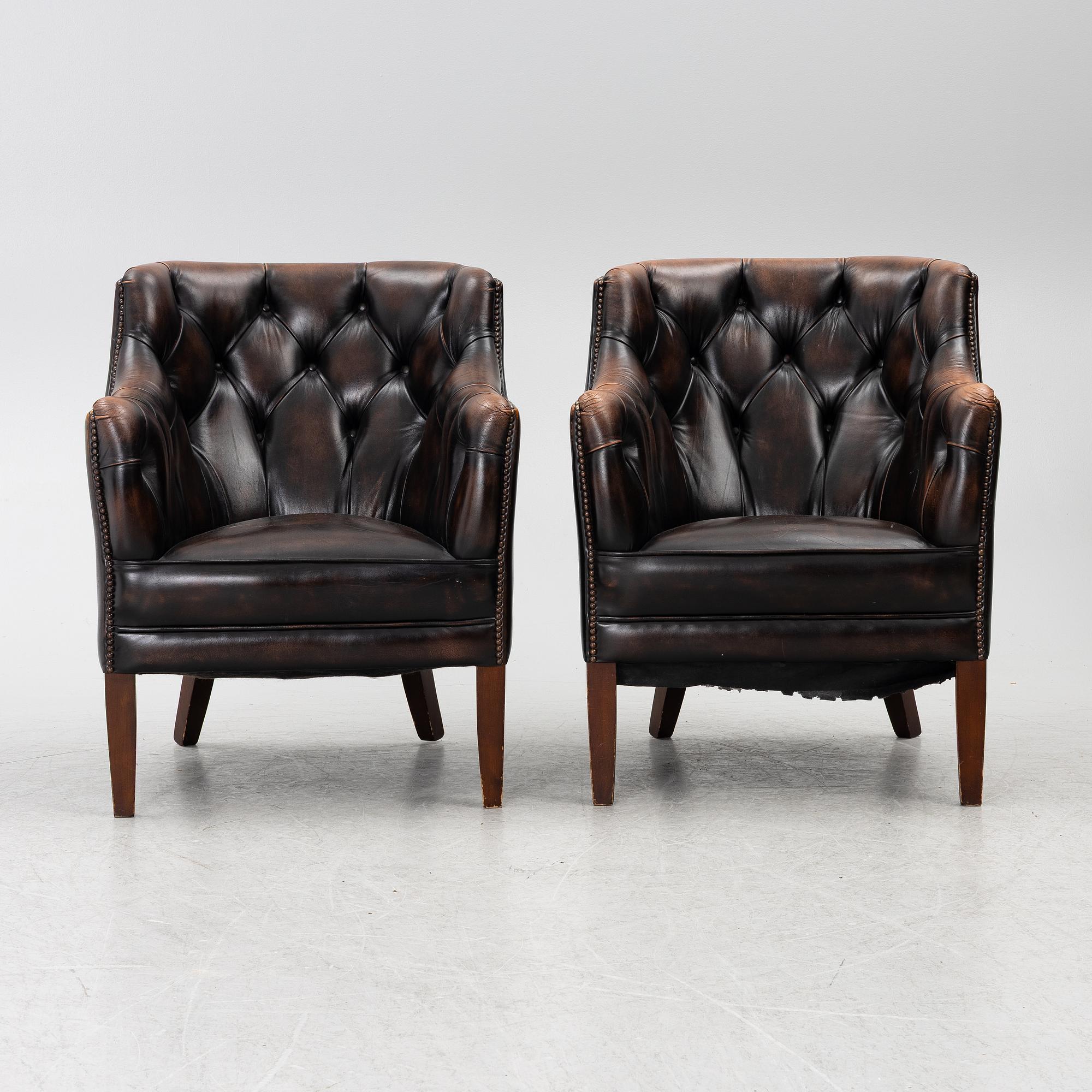 Armchairs, a pair, purchased from Georg Hensher, second half of the 20th century.