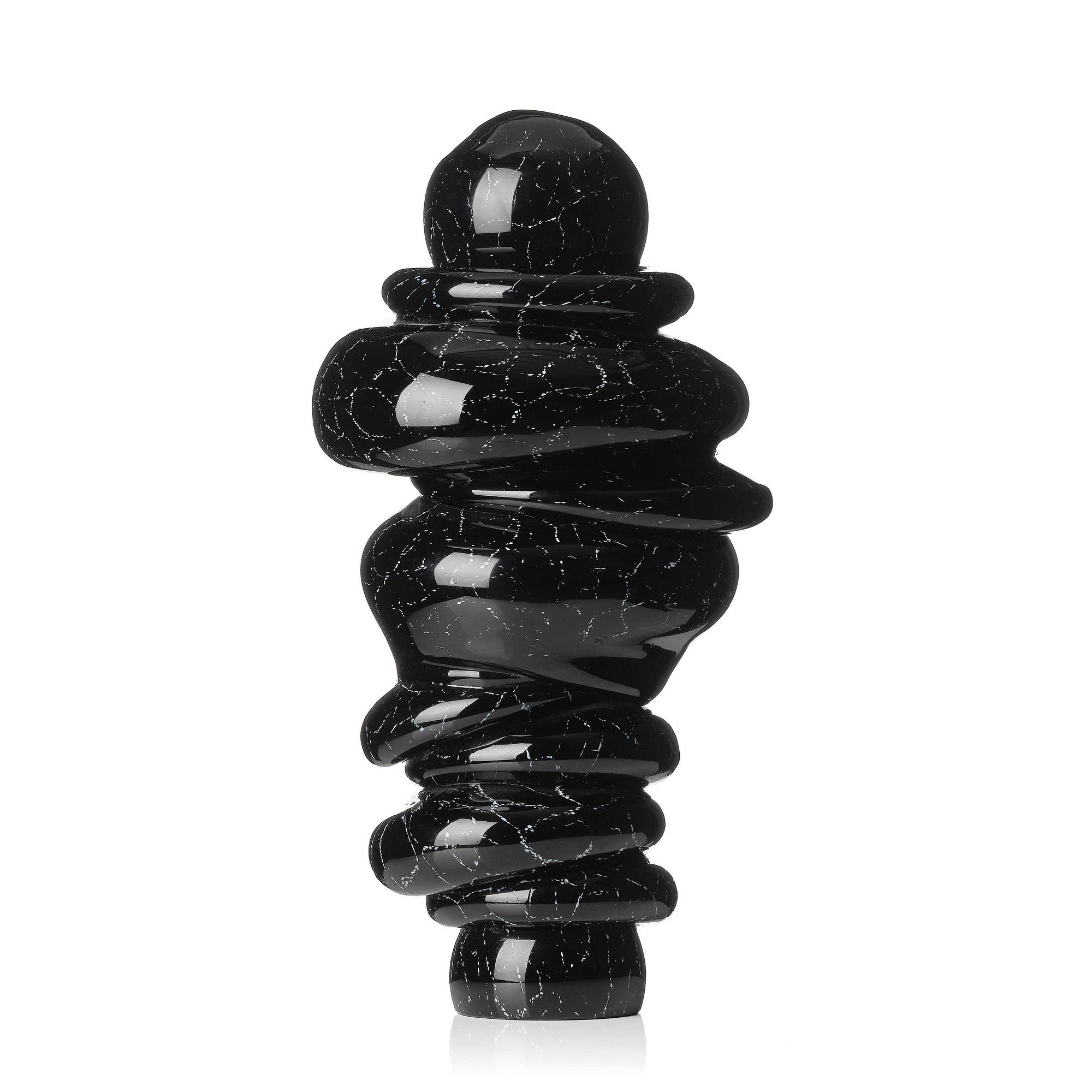 Tony Cragg, "The Spine".