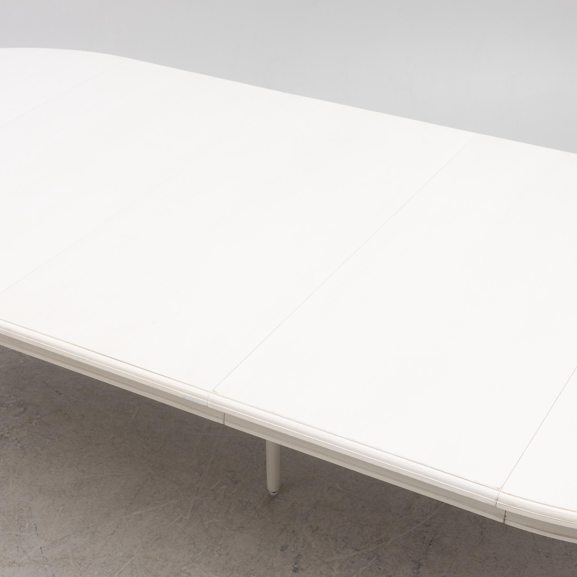 Matbord, gustaviansk stil, "Vegeholm", K.A. Roos, 2000-tal.