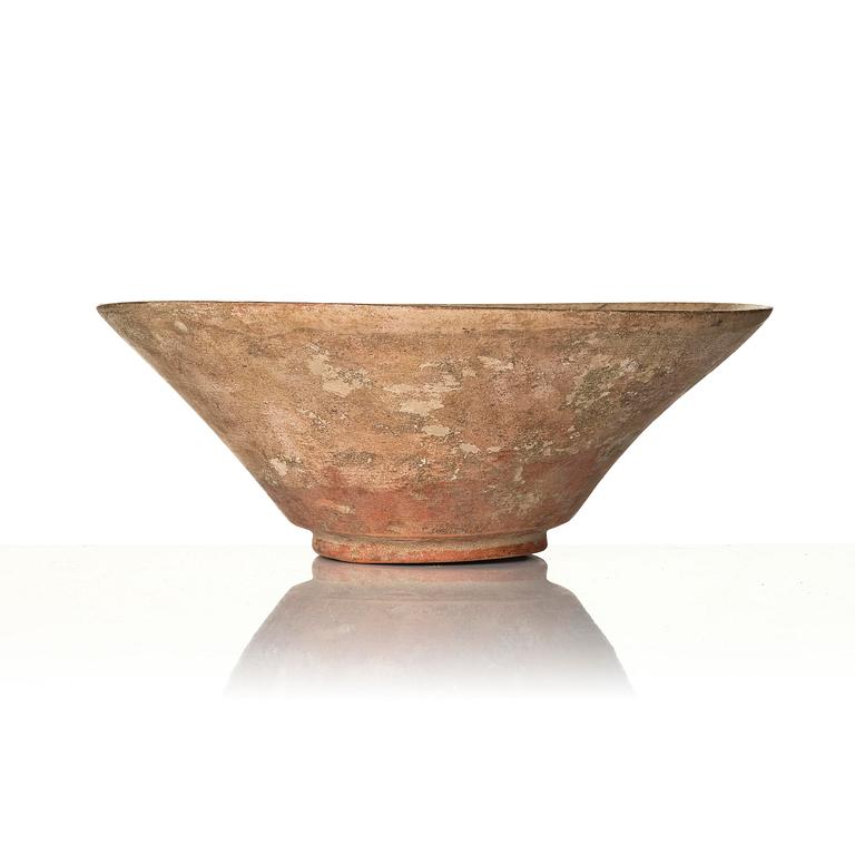 A Nishapour pottery bowl, East Persia.