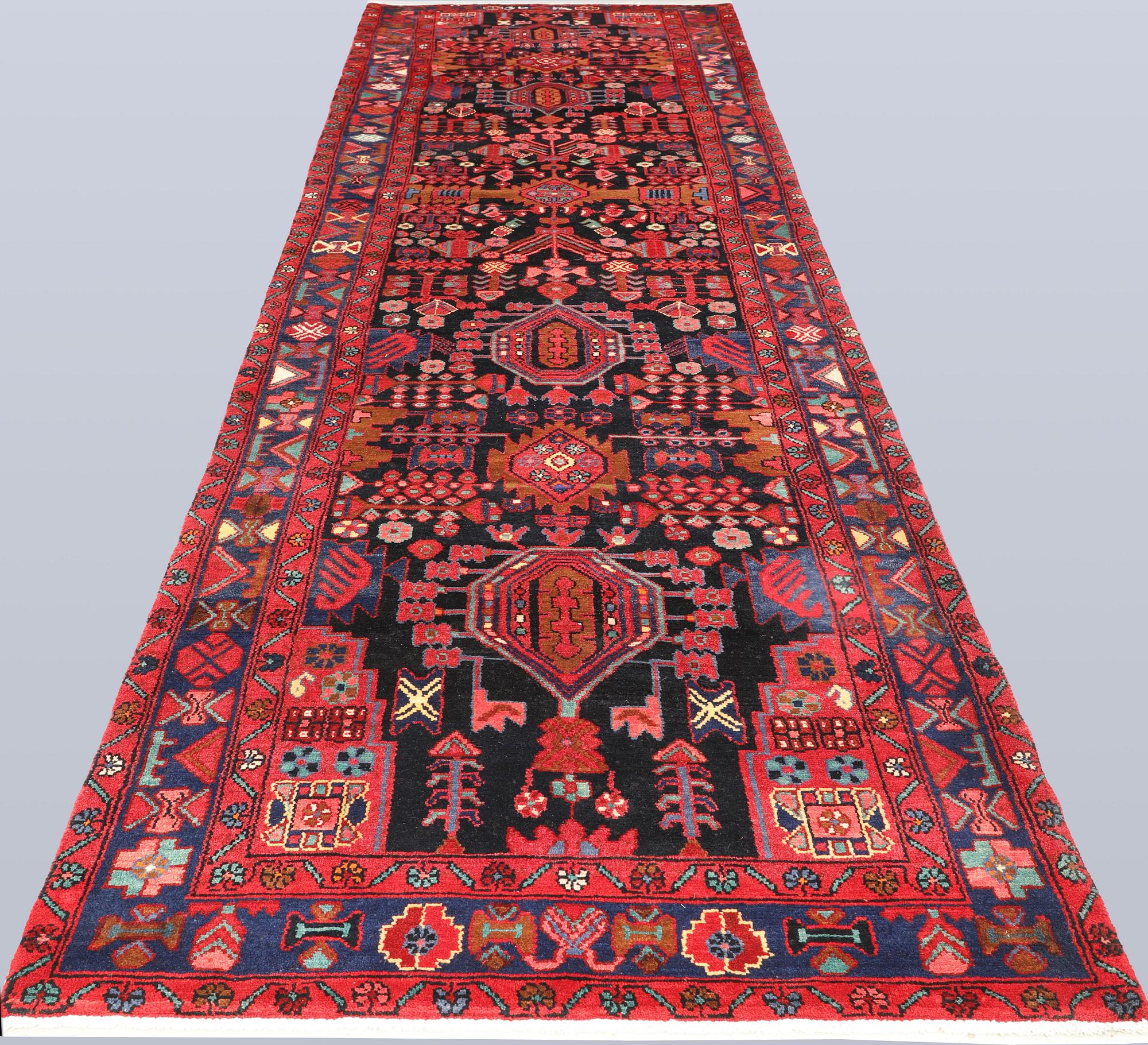 Gallerimatta, Hamadan, ca 510 x 123 cm.