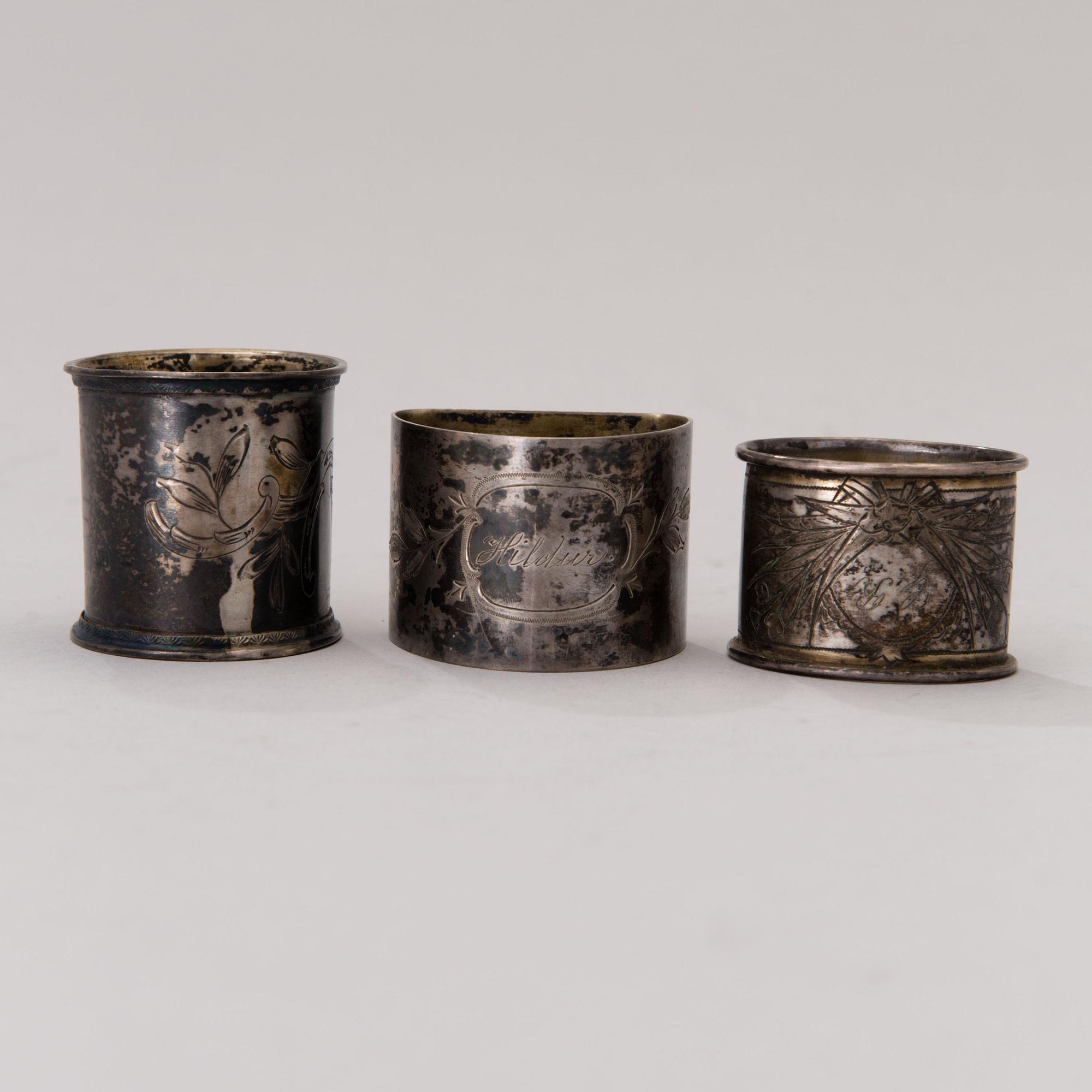 SERVIETTRINGAR, 3 st, silver, finska och ryska stämplar.