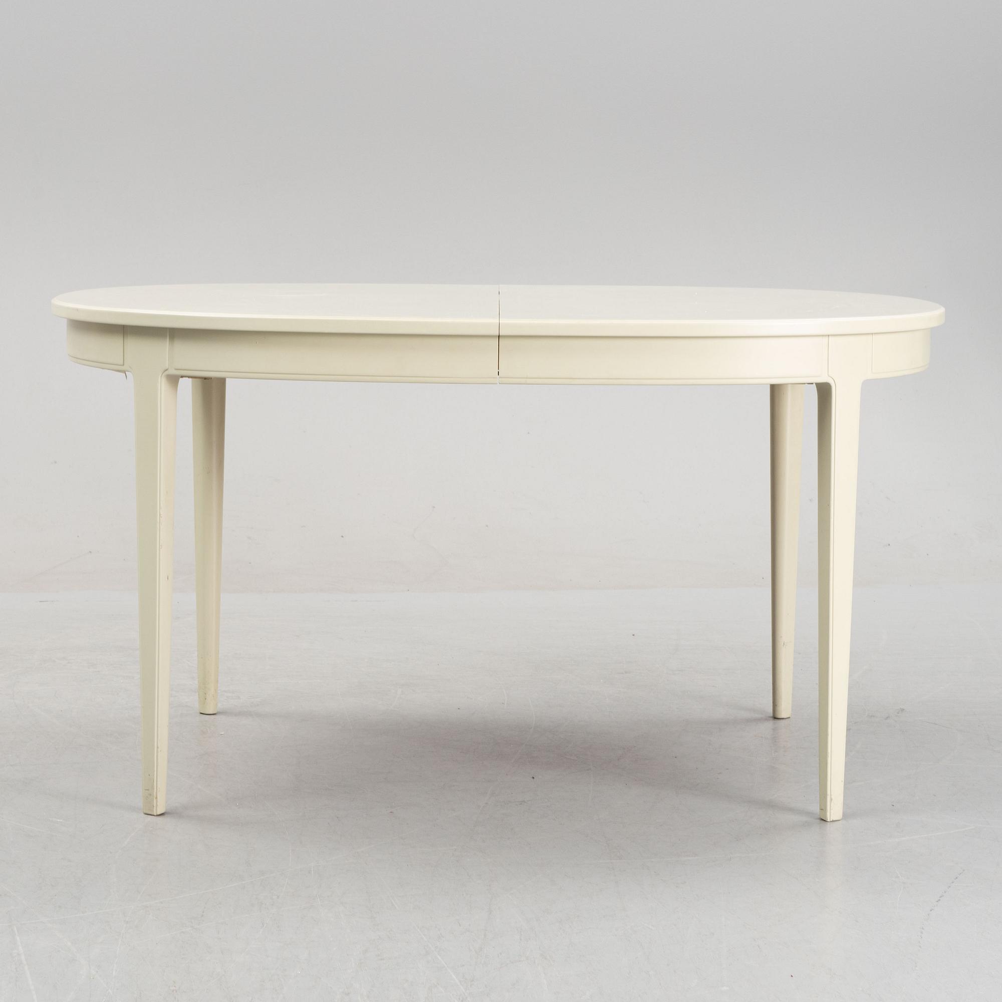 Carl Malmsten, a 'Herrgården' dining table and a set of four 'Vardags' chairs, second half of the 20th Century.