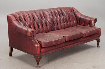 SOFFA. Chesterfieldsmodell, 1900-tal.
