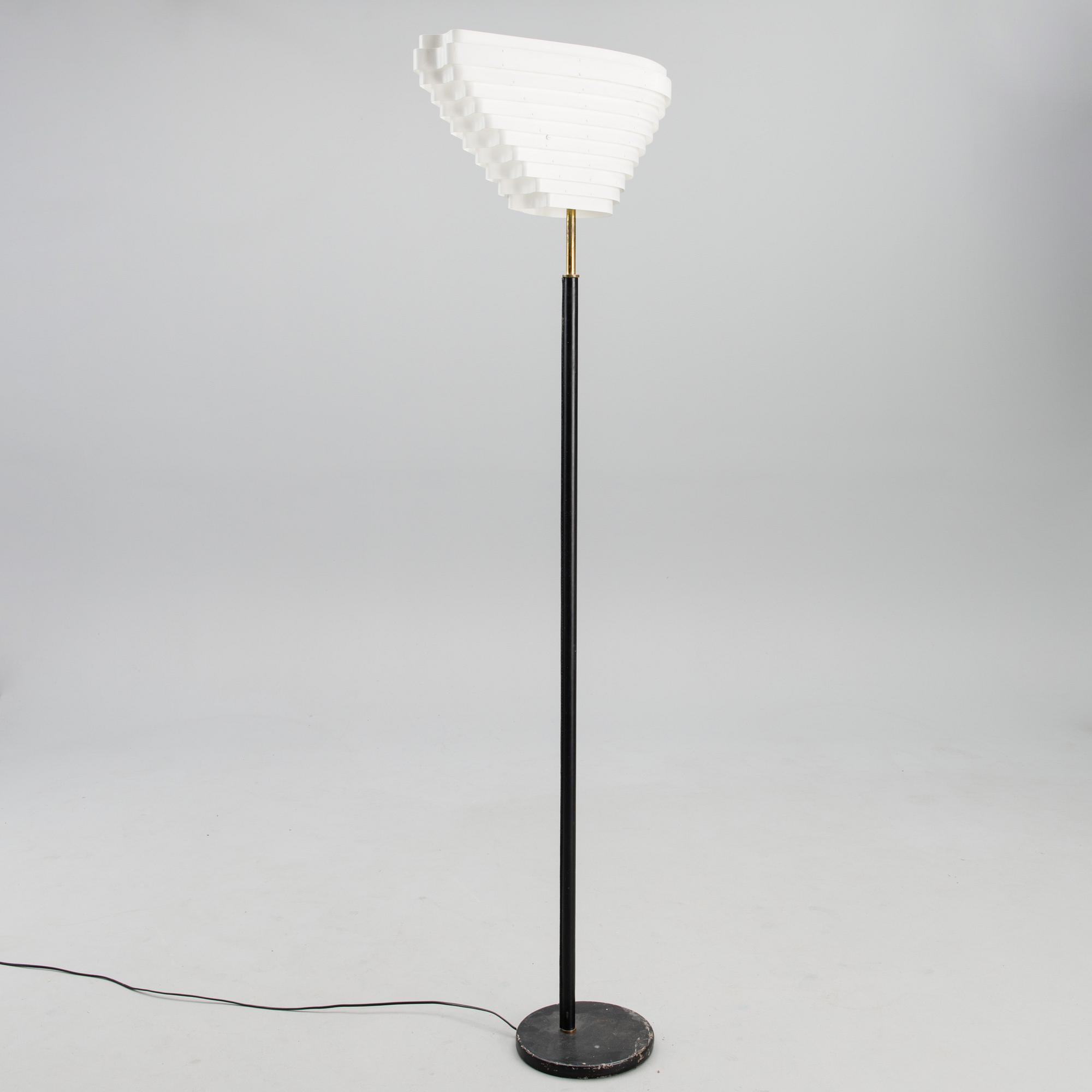 An "Angel's Wing", model A 805, floor light stamped Valaistustyö.