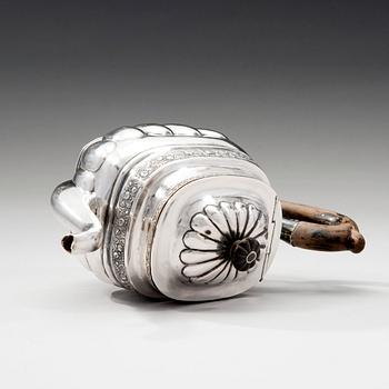 RYSK SILVER TEKANNA.