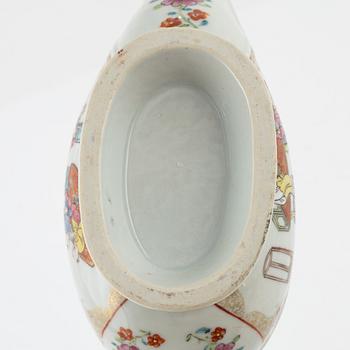A famille rose sauce boat, Qing dynasty, 18th Century.
