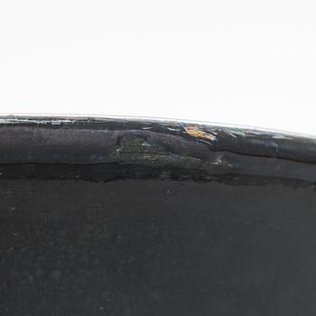 Birger Kaipiainen, a decorative ceramic plate signed Kaipiainen Arabia.