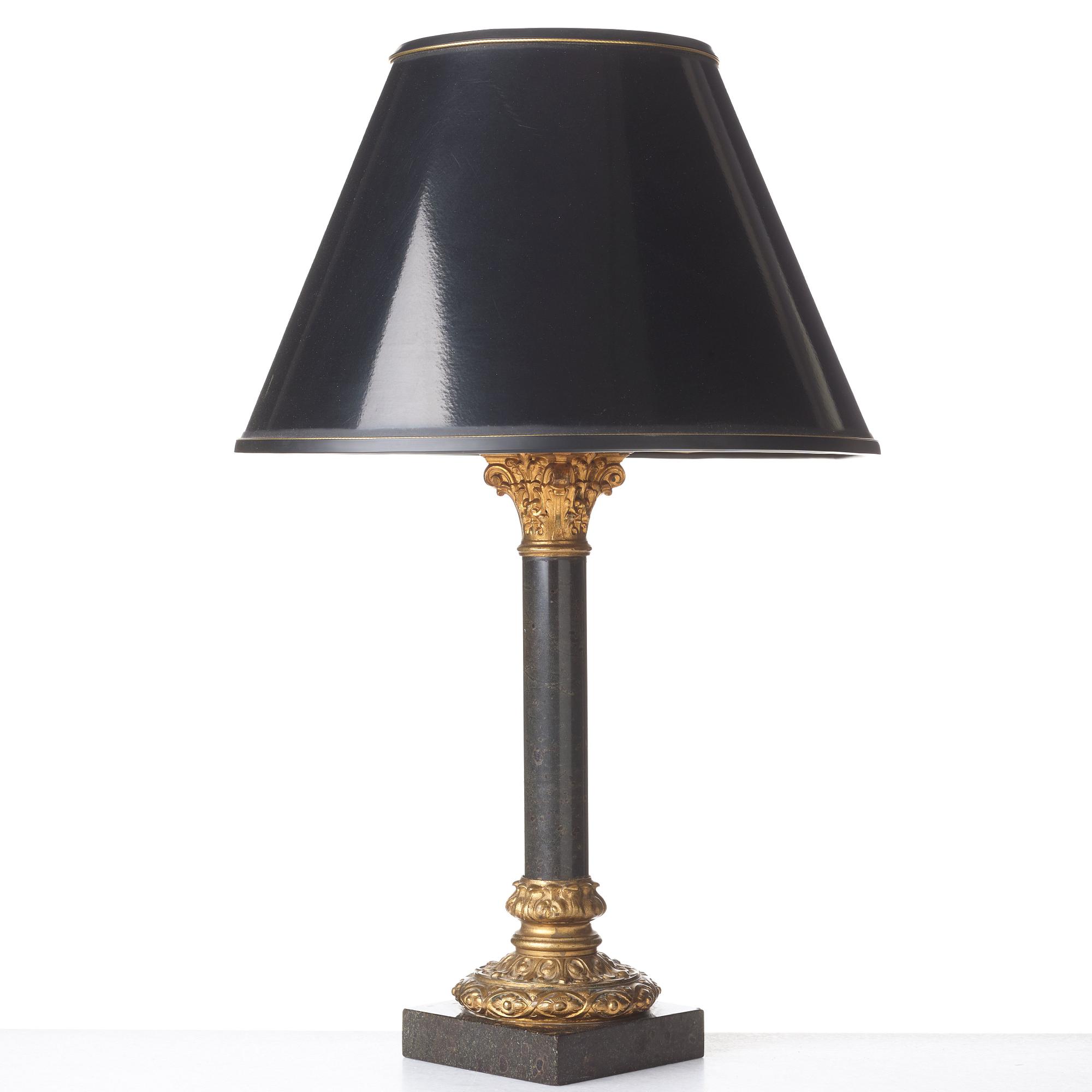 BORDSLAMPA, 1900-tal, klassicerande stil.