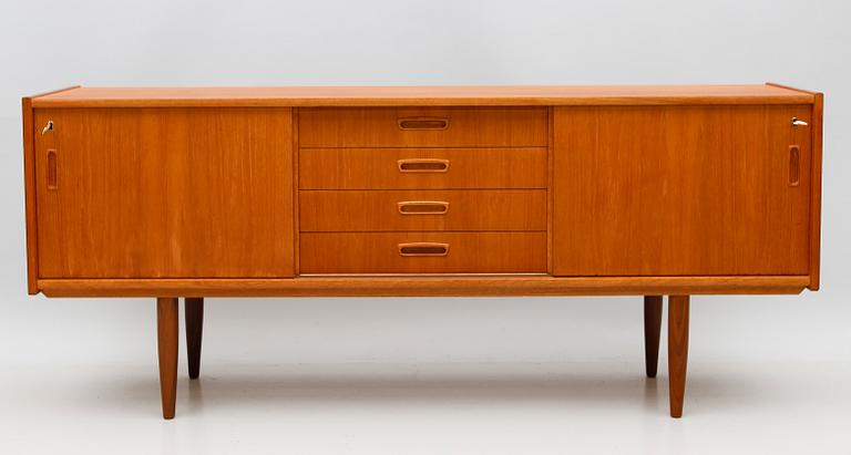 SIDEBOARD, 1900-talets andra hälft.
