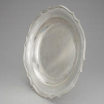 FAT, silver, bär svenska importstämplar Stockholm 1916. Vikt ca 711 gram.
