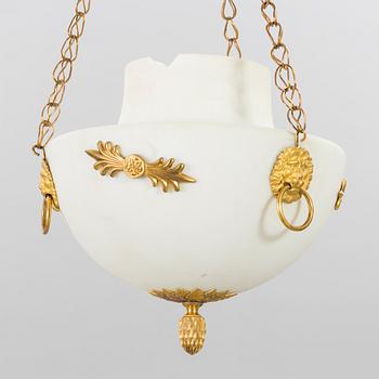 AN EARLY 19TH CENTURY GLASS LAMP SHADE.