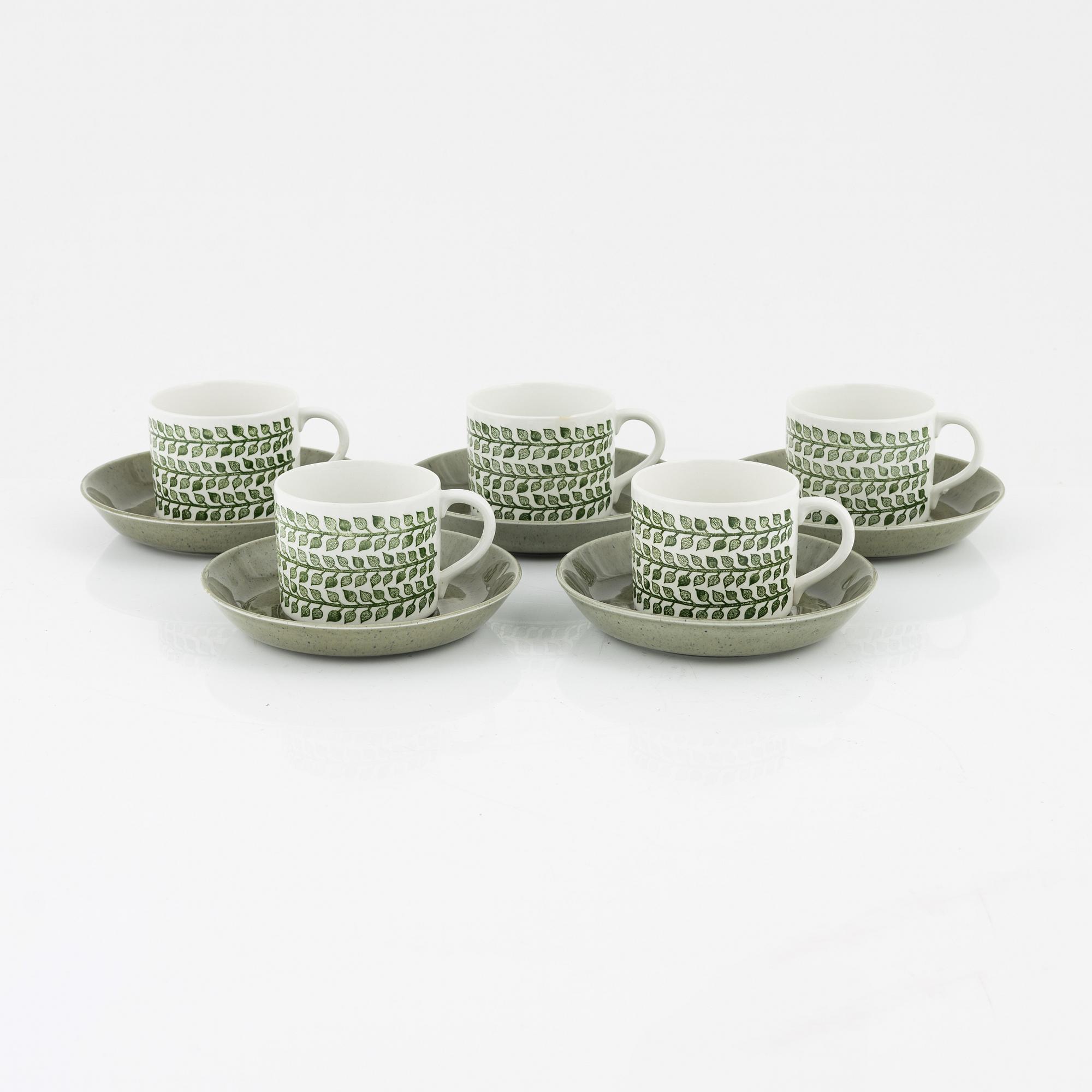 Kaffekoppar med fat, 5 st, "Mia", Rörstrand, 1900-talets andra hälft.