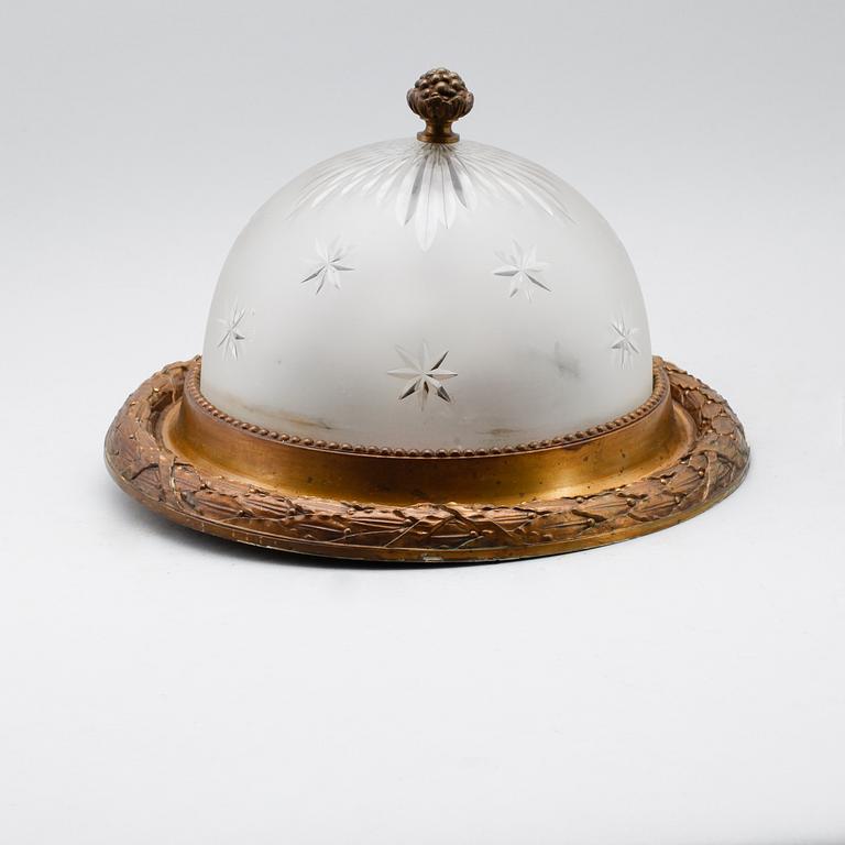 TAKPLAFOND, 1900-talets första hälft.