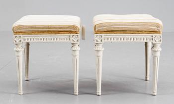 TABURETTER, ett par, gustaviansk stil, 1919.