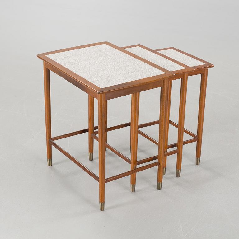 A mid 20th century 3-piece nesting table set.