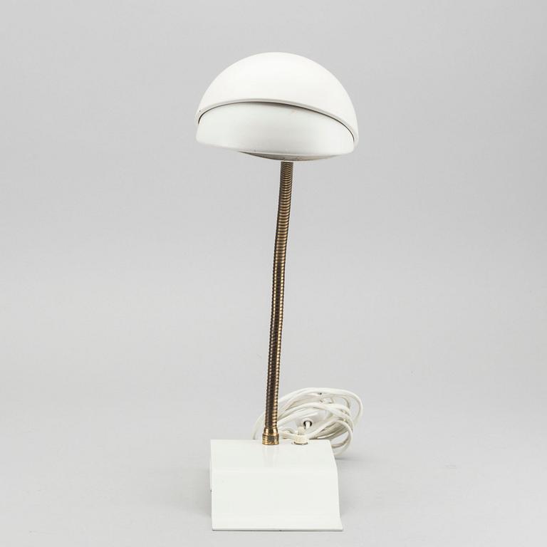 ALVAR AALTO,  TABLE LAMP, A 703. Manufactured by Valaistustyö. 1950s.