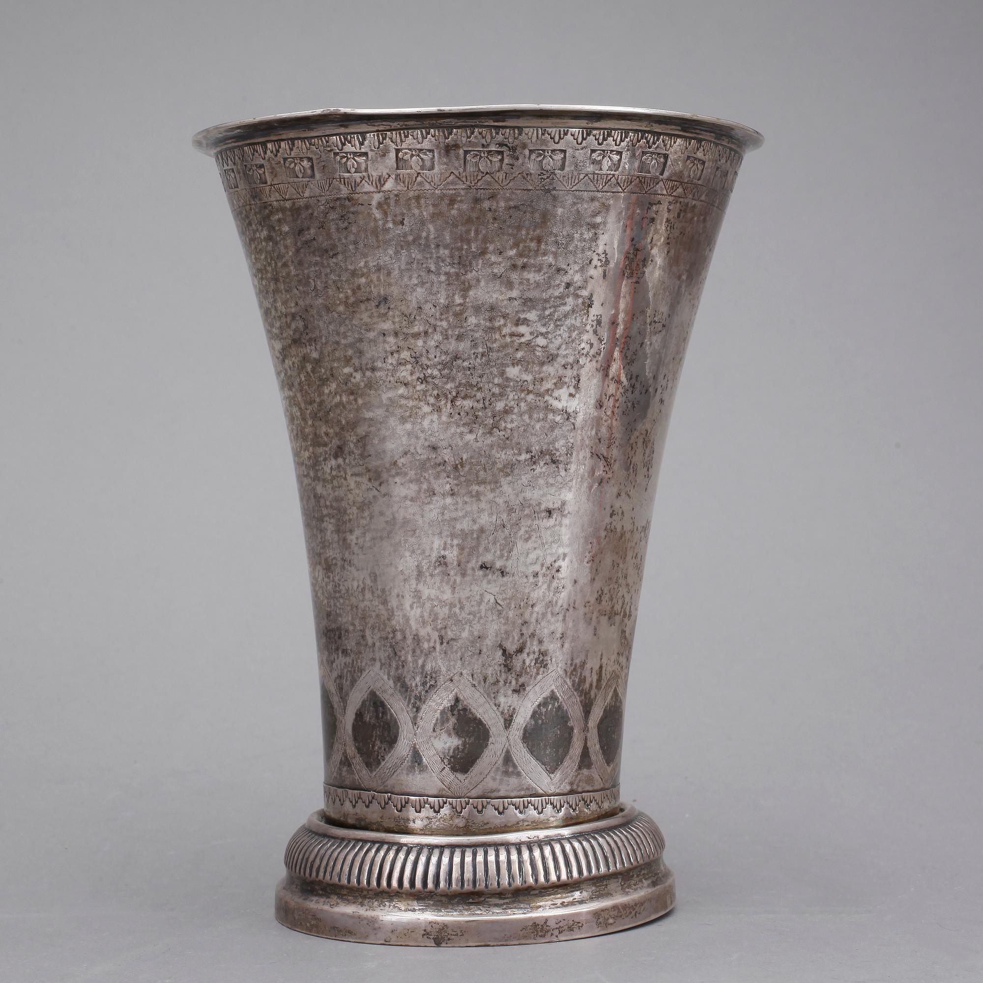 BÄGARE, silver. Arvid Wernström Eksjö, 1811. Vikt ca 415 gram.