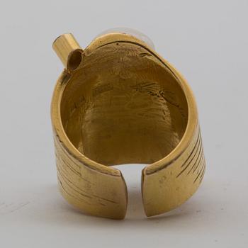 18K goldring, Karl-Heinz Sauer, Västerås, 2003.