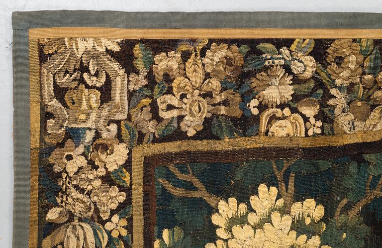 A tapestry, "Verdure", tapestry weave. 267,5-269,5 x 247-256 cm. Flanders 17th century.
